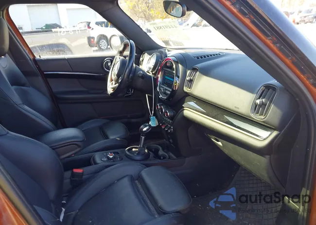 WMZYT5C50K3E63548: 44491881