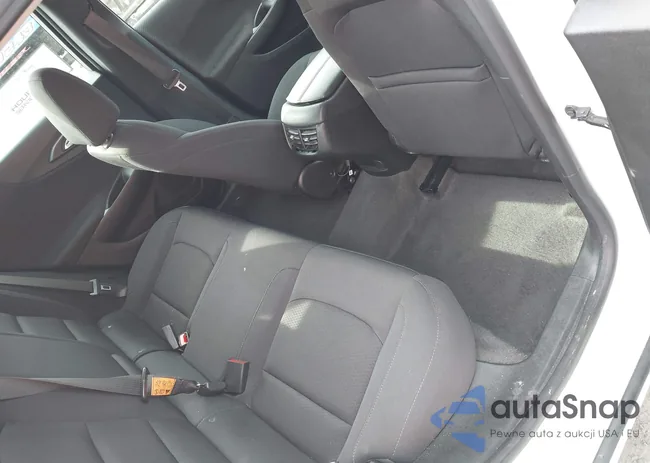 1G1ZD5STXRF123100: 44491942