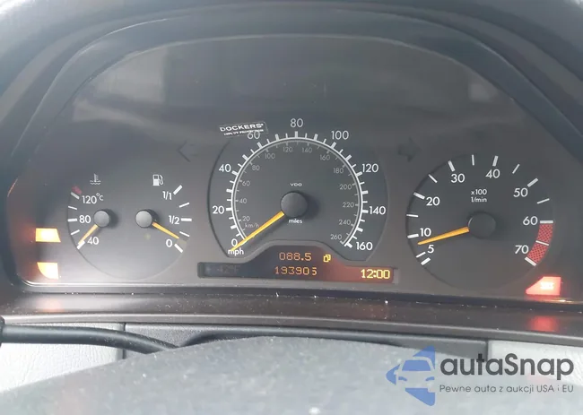 WDBJF70H0XA722962: 44492138