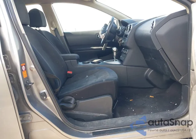 JN8AS58V28W409996: 44492240