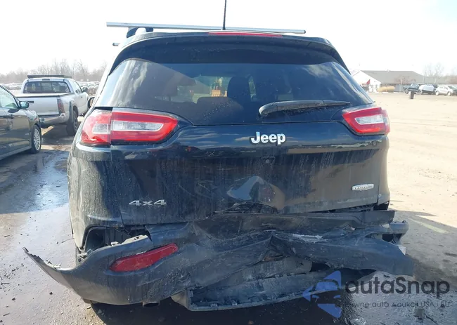 1C4PJMCB8GW322361: 44492241