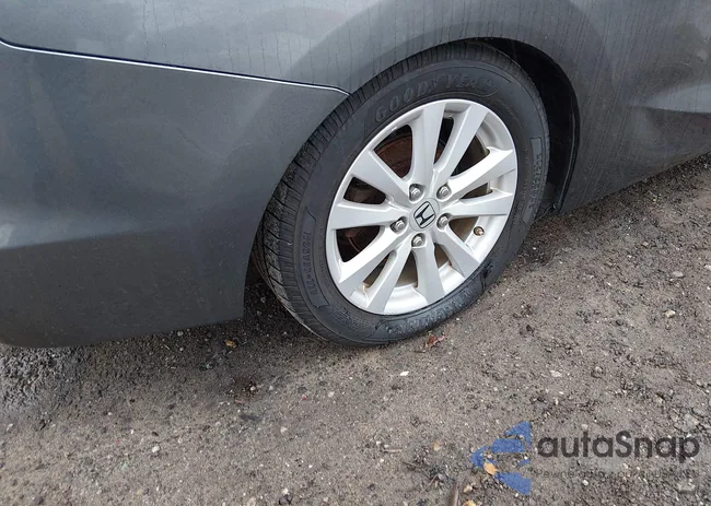 2HGFG3B88CH520359: 44491333