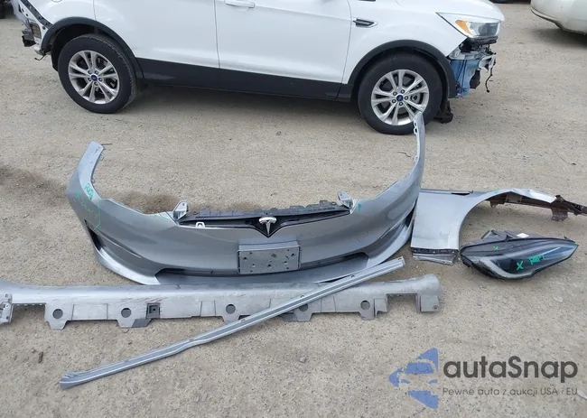 5YJSA1E69SF547832: 44491404