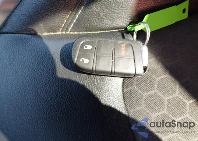 3C4NJDBB4JT314599: 44491583