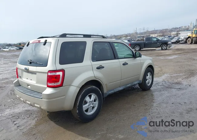 1FMCU0D71AKA95355: 44491615