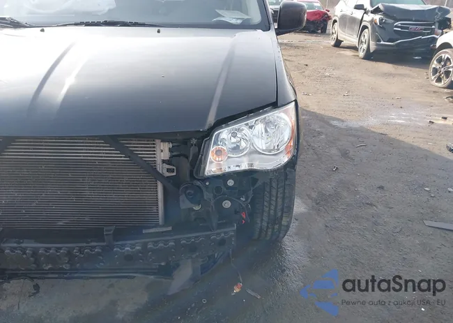 2C4RDGDGXDR561930: 44491639