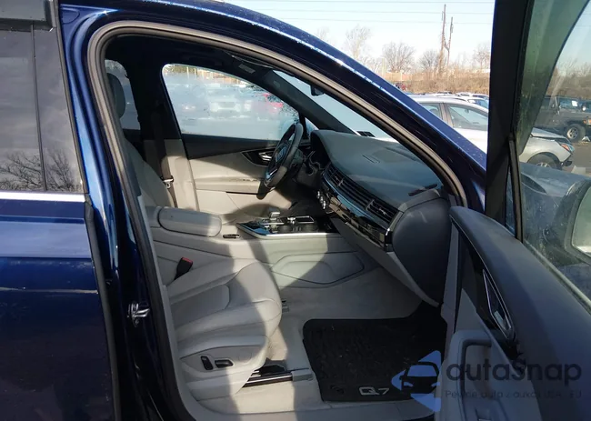 WA1LAAF79KD037591: 44492683