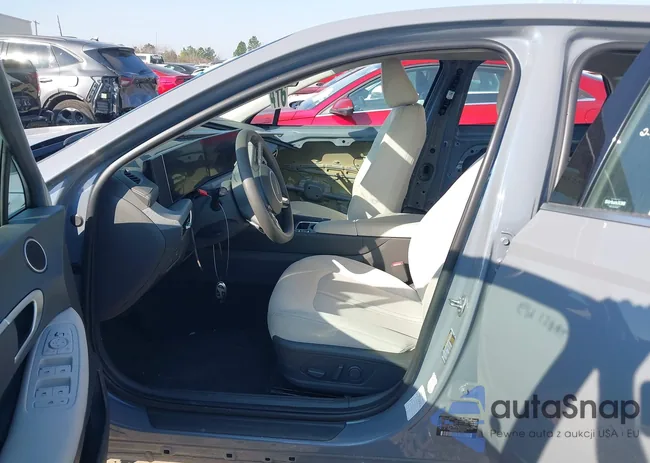 KMHL64JA1SA493397: 44492697