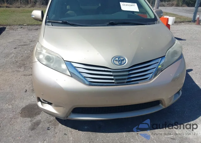 5TDYK3DC2ES507702: 44492897