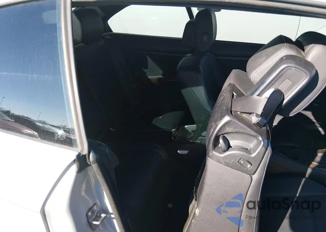 WBAWL1C51AP492414: 44492952