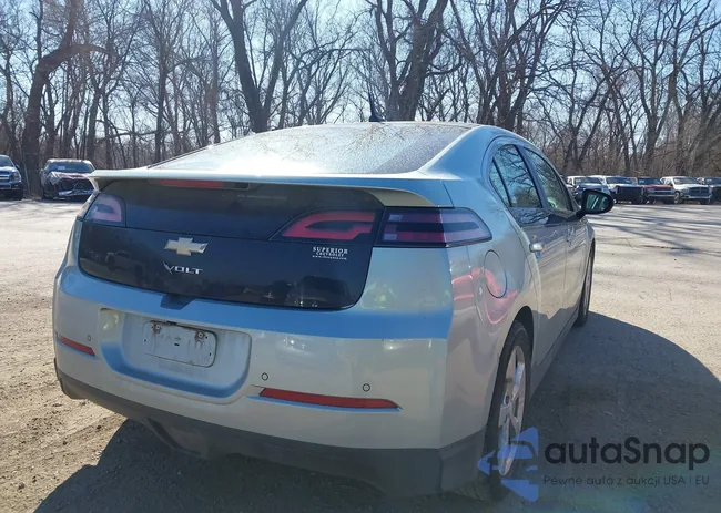 1G1RD6E44CU105981: 44492963