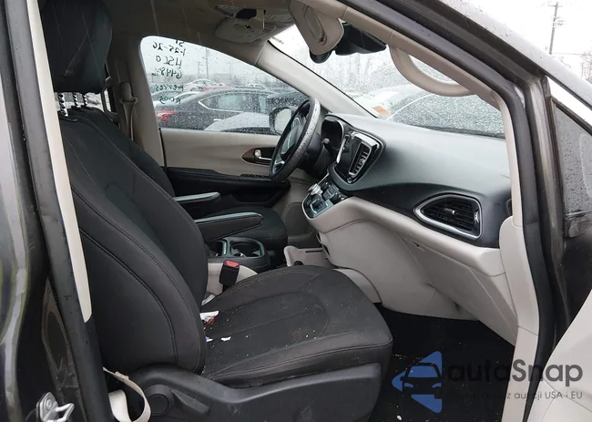 2C4RC1FG6KR644846: 44492969