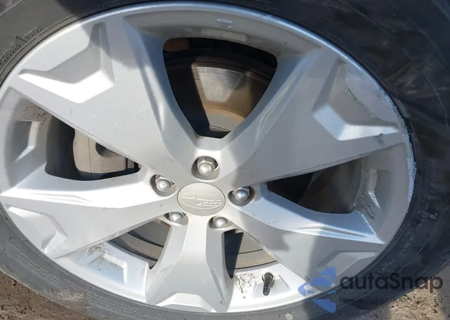 JF2SJABC9FH561523: 44493000