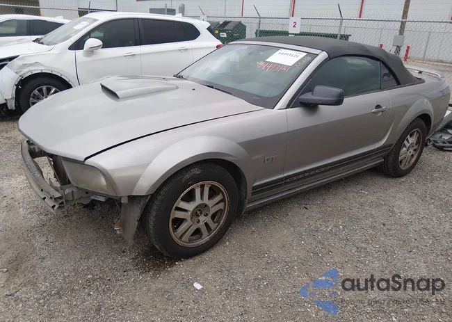 1ZVHT85H285148928: 44493121