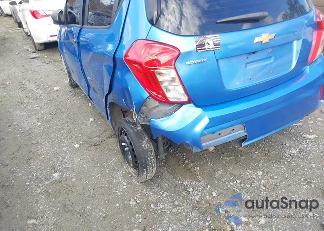 KL8CB6SA5JC480030: 44493166