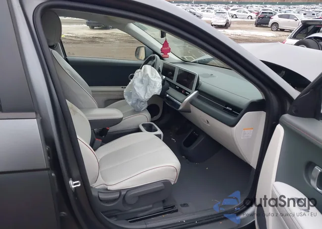 KM8KNDAF5NU057603: 44492329