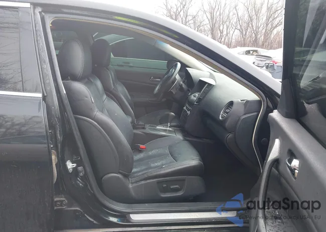 1N4AA5AP9BC806761: 44492432