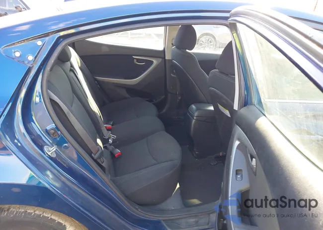 5NPDH4AE2FH571884: 44492451