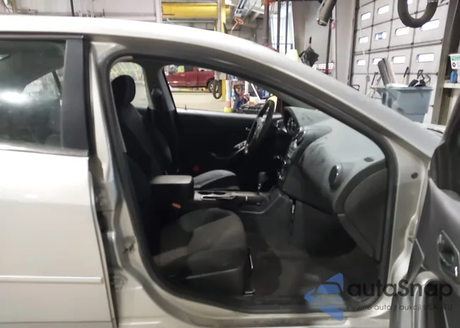 1G2ZG57B384227120: 44492545