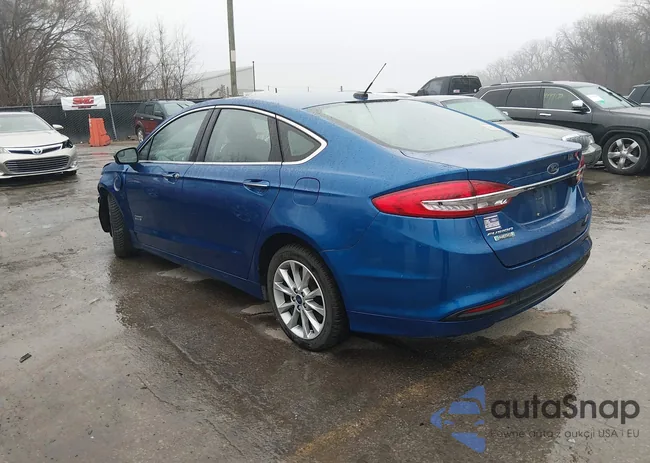 3FA6P0PU1JR264057: 44492604