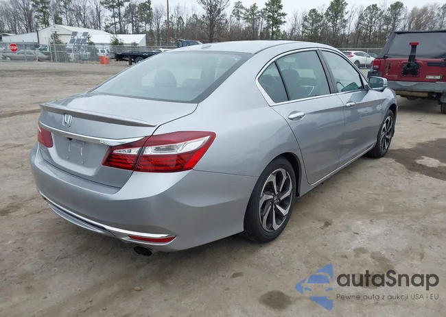 1HGCR2F06GA152263: 44493814