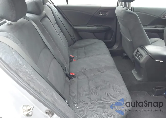 1HGCR2F06GA152263: 44493814