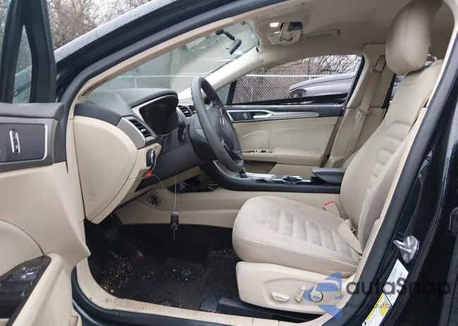 3FA6P0H72ER297518: 44493893