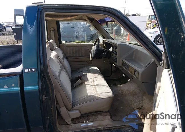 1B7HL26X2RS621414: 44493911