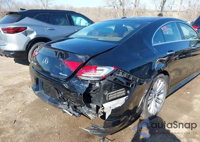 WDD2J5KB3KA015029: 44493939