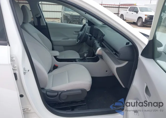 KM8HB3AB2SU336447: 44493942