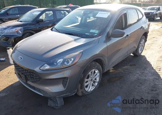 1FMCU9F64NUA82599: 44493974