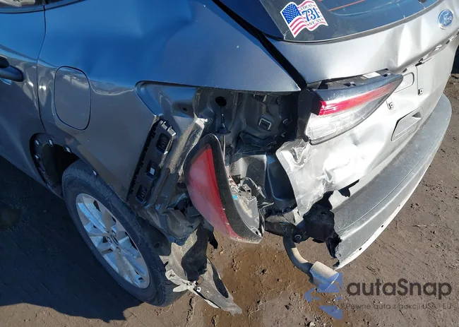 1FMCU9F64NUA82599: 44493974