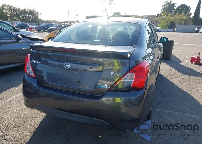 3N1CN7AP9FL813113: 44494011