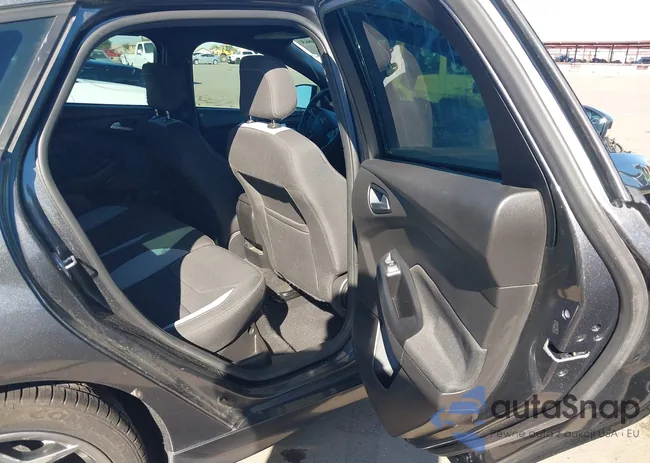 1FADP3L95JL211614: 44494065