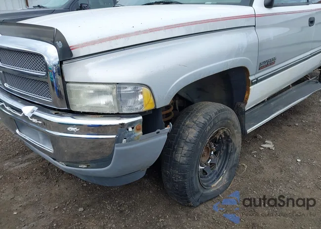 3B7KF23C5TM138465: 44494077