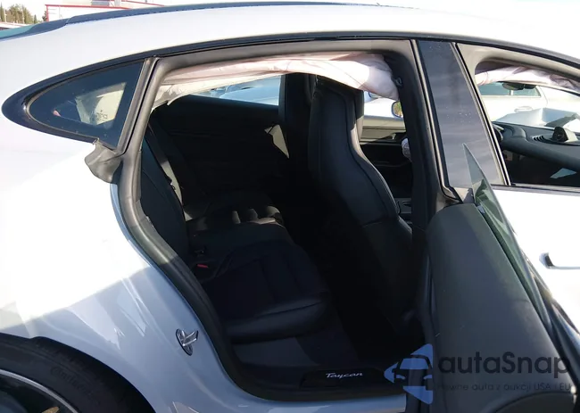 WP0AB2Y13PSA36659: 44494084