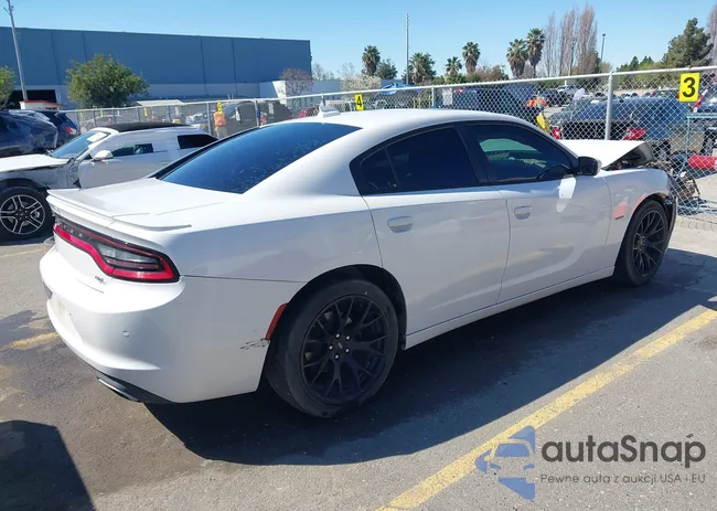 2C3CDXCTXFH800779: 44494085