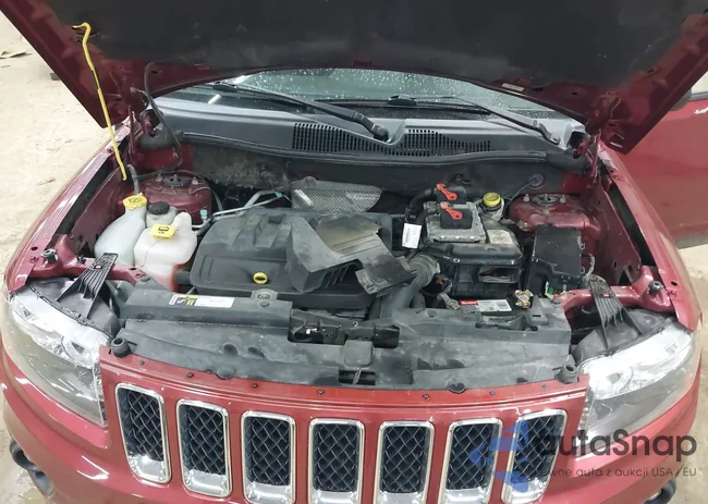 1C4NJDBB2GD759910: 44494093