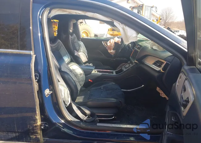 1LN6L9BC9H5624659: 44494096