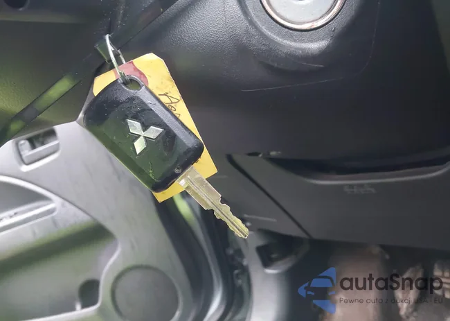 ML32AUHJ5MH003819: 44494103