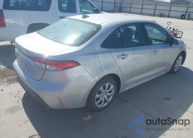 5YFB4MDE8RP166988: 44494132