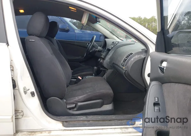 1N4AL2AP3BC166846: 44493279