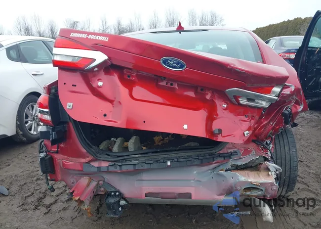 3FA6P0LU5LR219017: 44493365