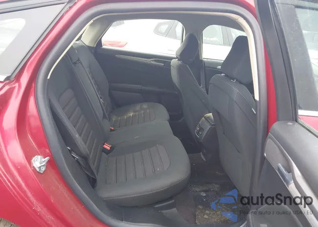 3FA6P0LU5LR219017: 44493365