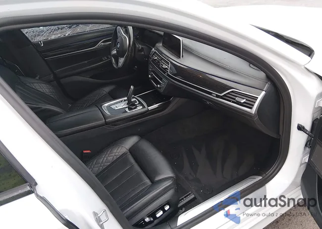 WBA7U2C02LBM62107: 44493438