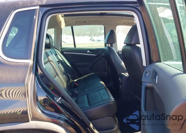 WVGBV3AX1DW595348: 44493507