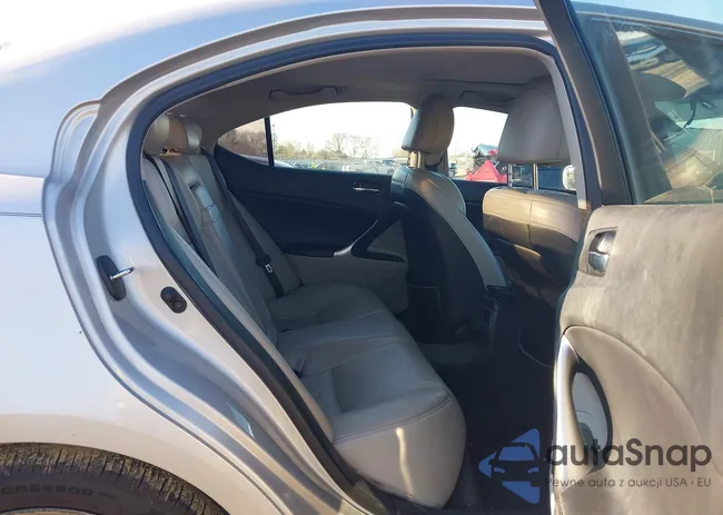 JTHBK262092091553: 44493548