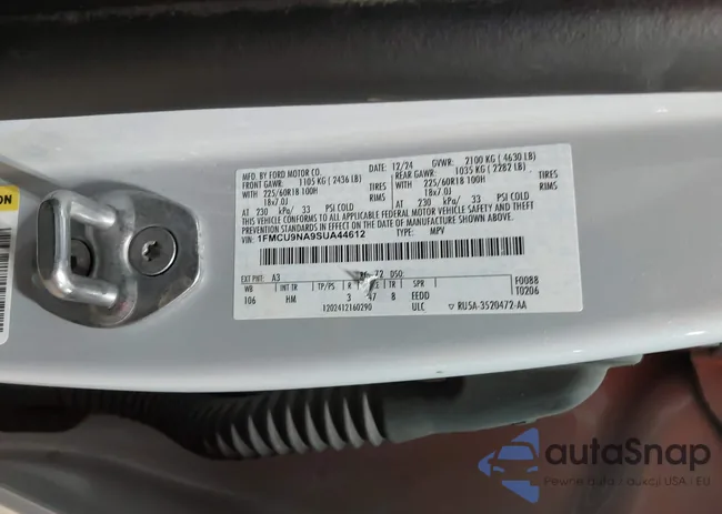 1FMCU9NA9SUA44612: 44493549