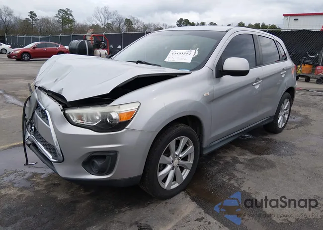 4A4AP3AU2EE014732: 44493554