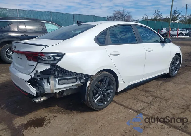 3KPF34AD3ME293447: 44494745